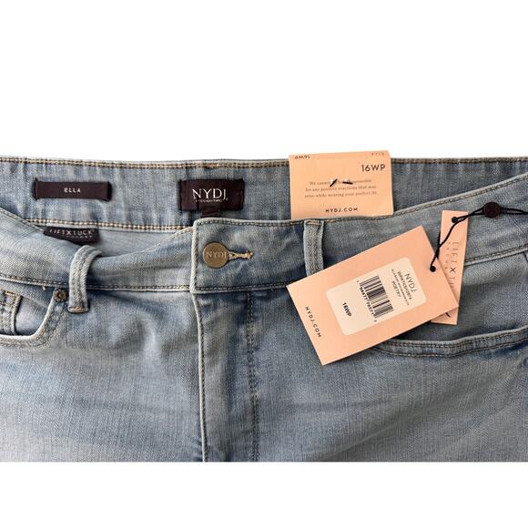 New NYDJ LIFT X TUCK Women's Poetry Ella Short With Sideseam Slits Size 16WP - Picture 4 of 5